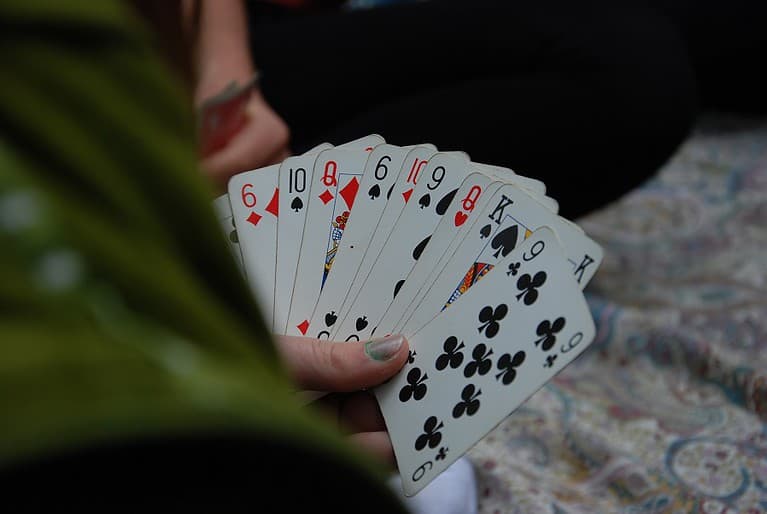 Cách để bạn chơi game bài Phỏm hiệu quả hơn để cải thiện cơ hội thắng