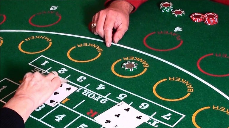 Cách cải thiện cơ hội thắng trong Baccarat để bạn kiếm tiền dễ hơn